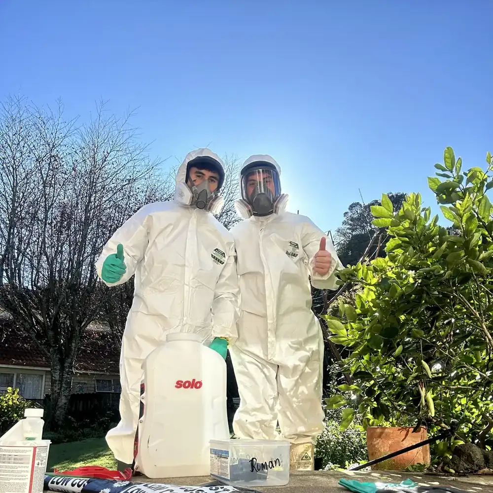 Roman from Pest OFF Company on a residential pest control job in Auckland